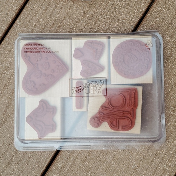 Stampin' Up rubber stamps & paper punches (hearts, love themed) - Picture 3 of 13